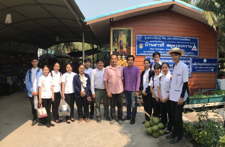 สถาบันวิจัยฯ ลุยต่อเพิ่มองค์ความรู้ "การผลิตเชื้อชีวภาพไล่แมลงในพืช" ที่ศูนย์การเรียนรู้ฯ บ้านสารภี